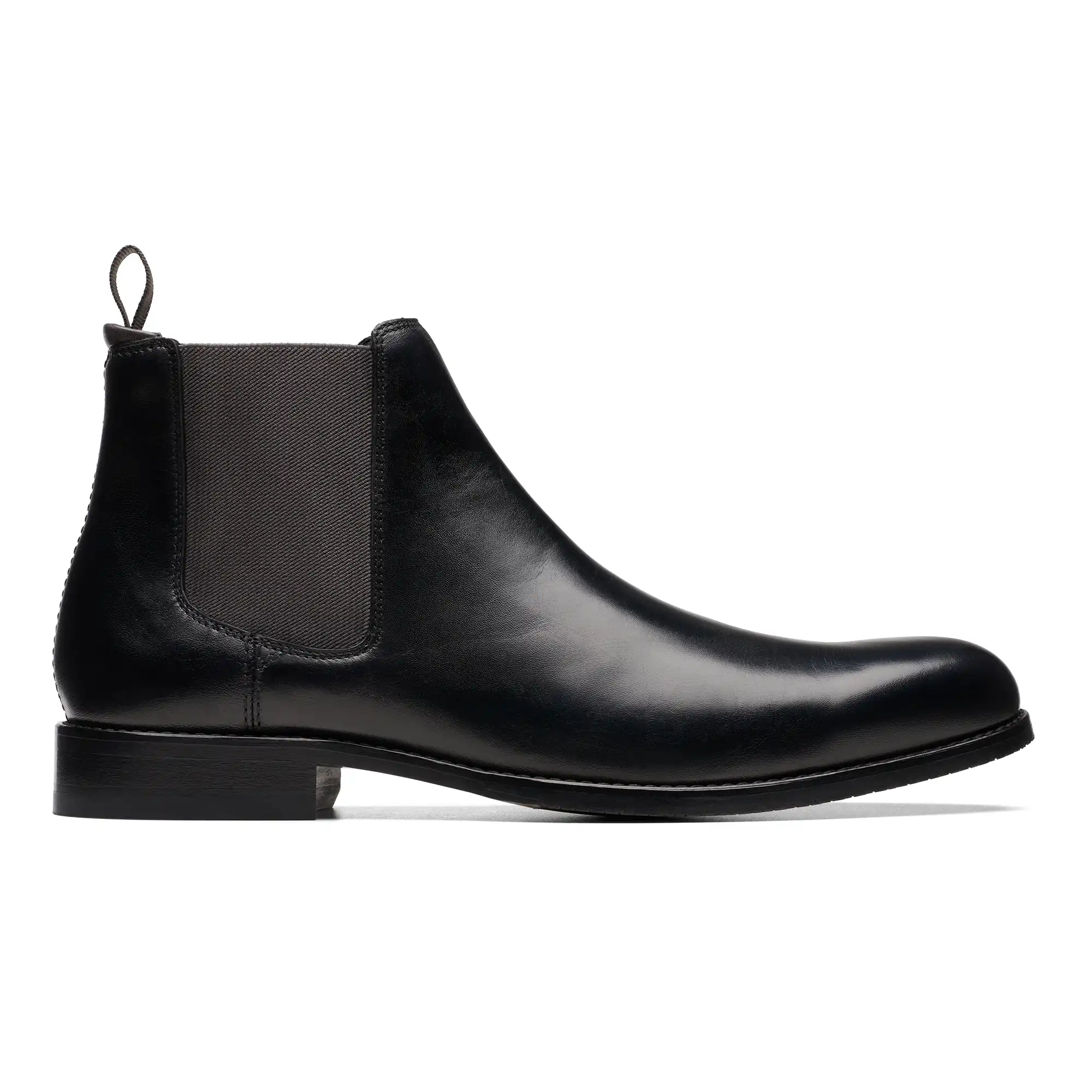 C26173460_A Craftarlo Top Black Leather – Image 1